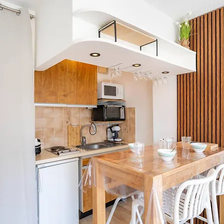 Proche Avec Balcon Sud, Wifi, Et Parking - - Fr-1-477-98 Apartament *