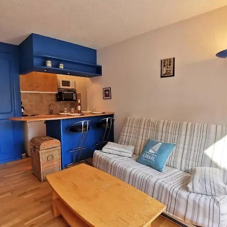 Studio Cabine Proche Plage Avec Balcon Sud, Wifi, Et Parking - - Fr-1-477-98 Carnac